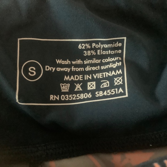 Leggings Women's Navy Orange Star Print Athleisure Sz Small - Picture 4 of 4